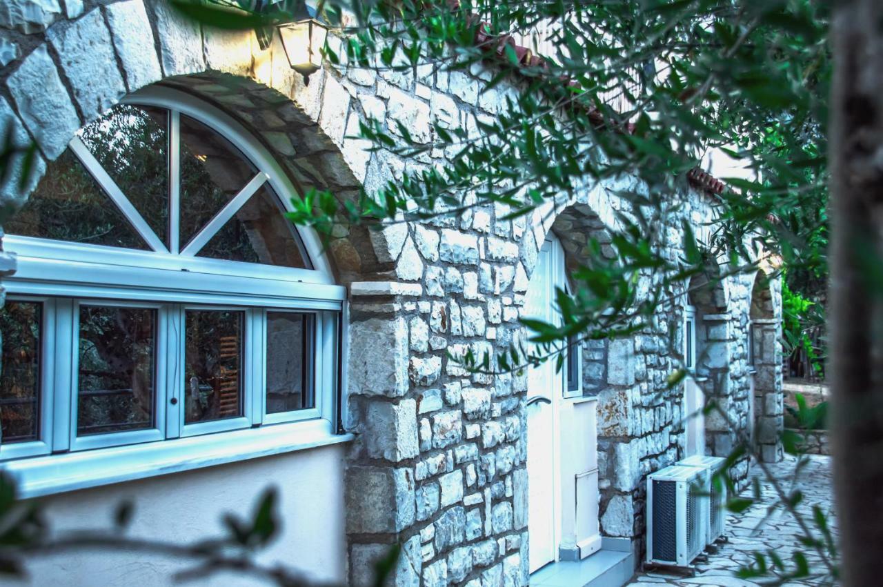 Kamares Suites Kalamáta Eksteriør bilde